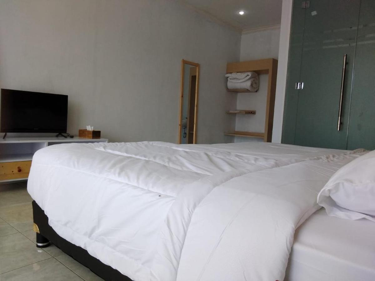 Rinjani Green Park Syariah Hotel Сембалун Лаванг Экстерьер фото